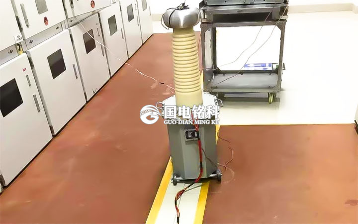 試驗變壓器(變電柜耐壓試驗2)