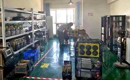 國電銘科蓄電池充放電儀